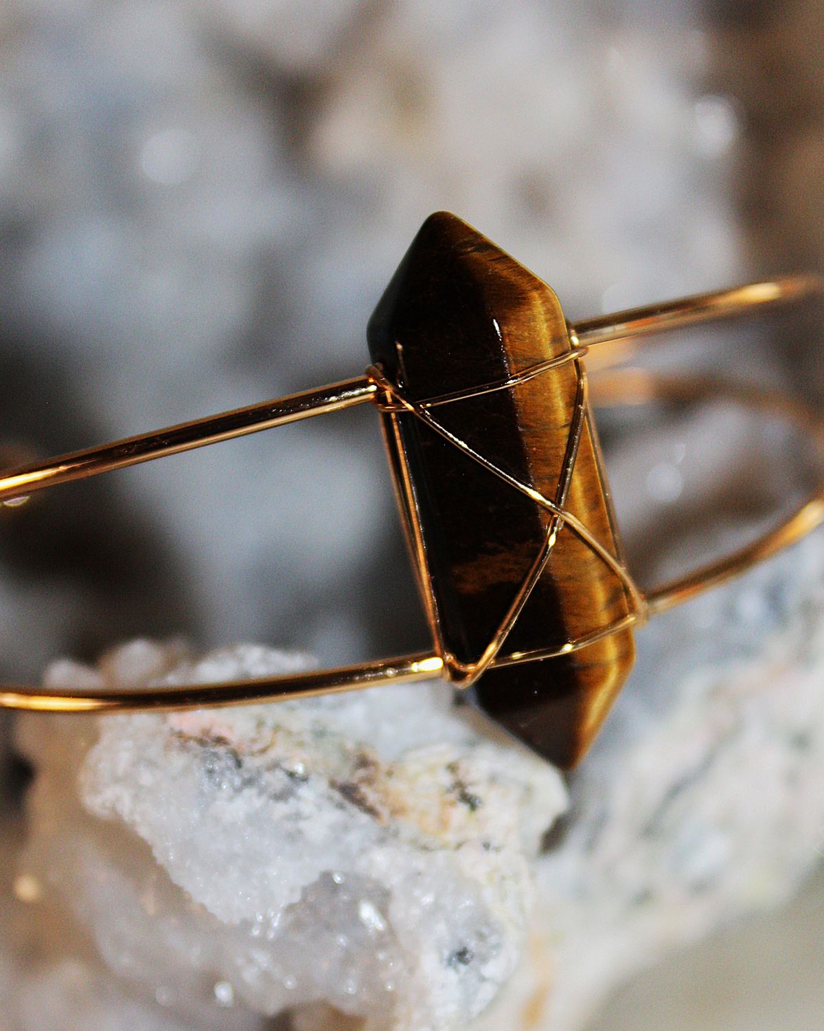 PULSERA DE ACERO OJO DE TIGRE