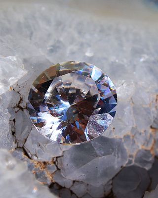DIAMANTE DE CIRCONIO