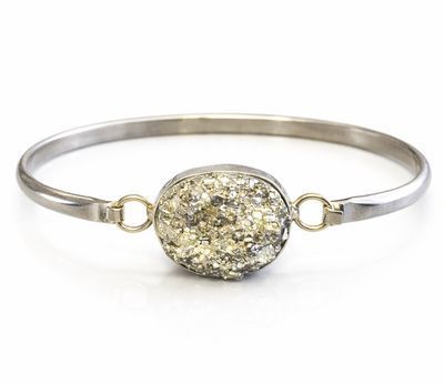 JOYERIA Y ACCESORIOS