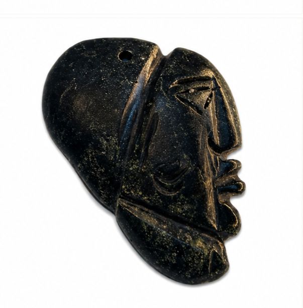 ROSTRO REPLICA PREHISPANICA DE JADE