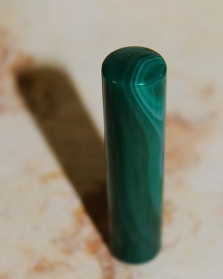 MASAJEADOR TUBULAR AGATA VERDE