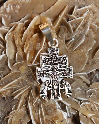 DIJE CARAVACA DE PLATA