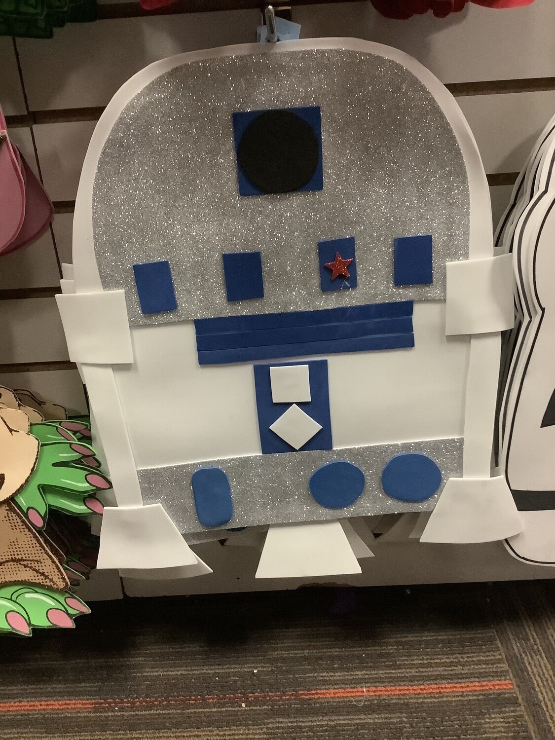 R2D2