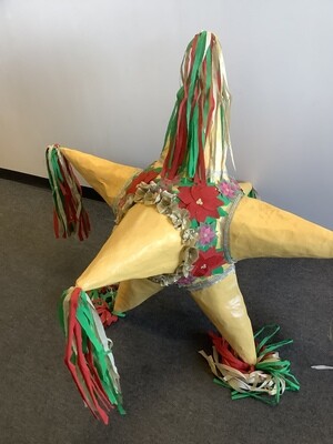 Piñatas Customized