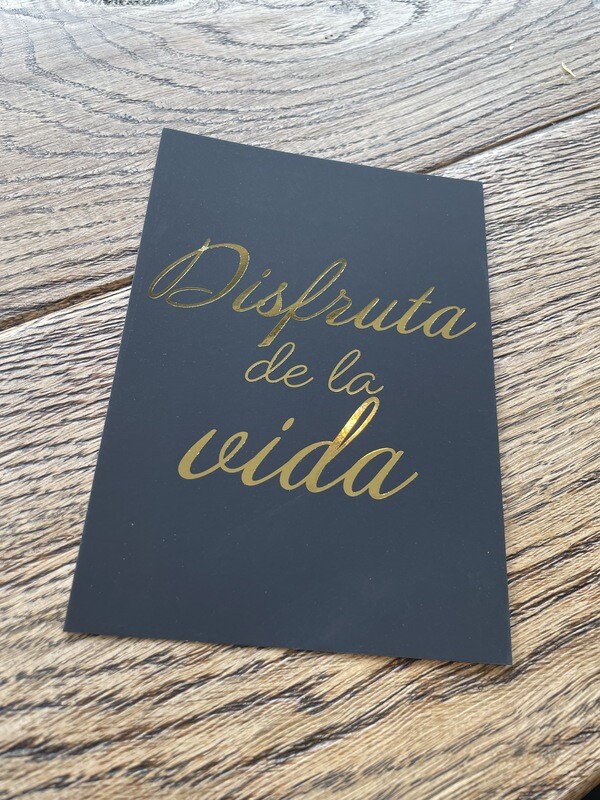 The Molona Card  "Disfruta de la vida"