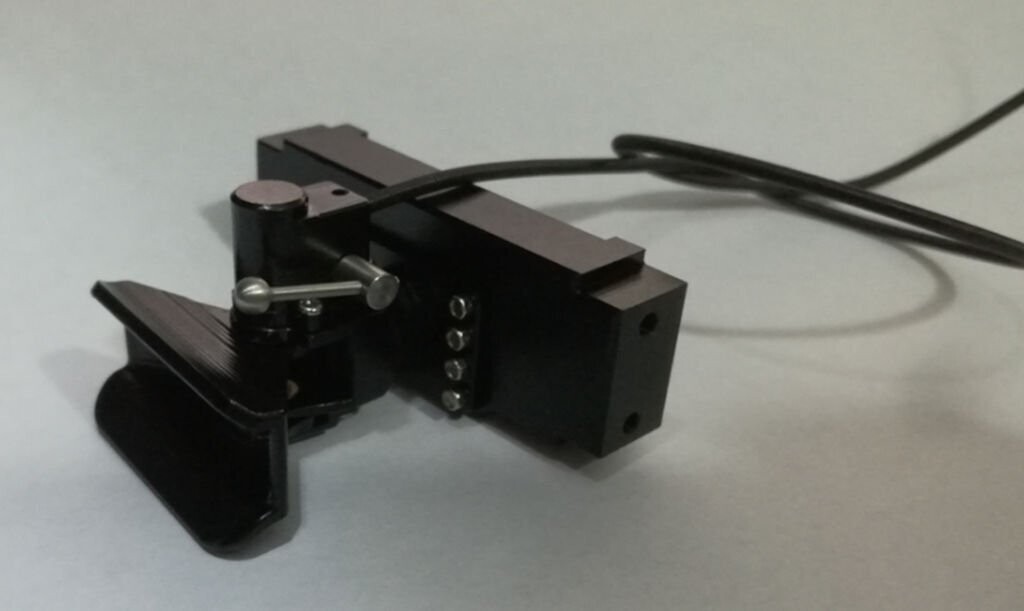 Trailer Hitch - Single step flat bottom