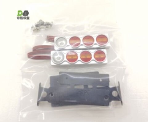 Round tail light set for tipper/trailer with bracket