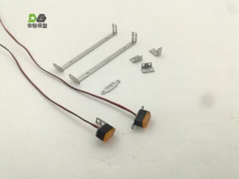 Universal fitting marker light