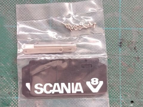 Scania V8 front flaps