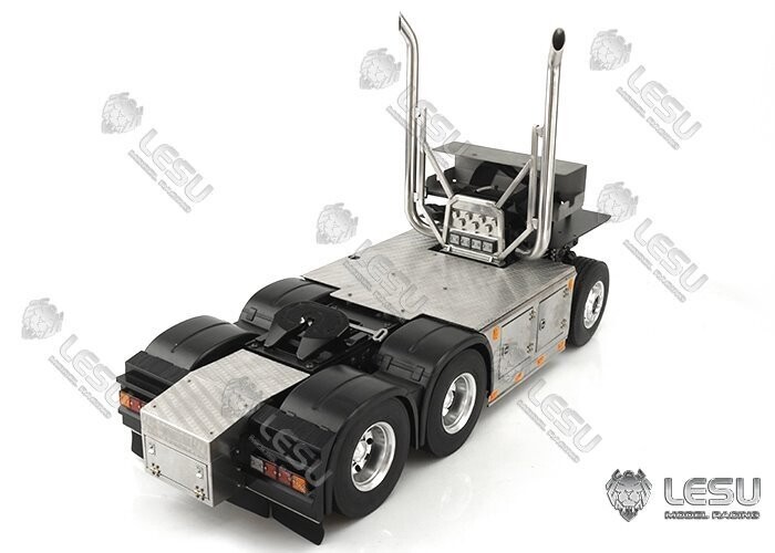 LESU 1/14 VOLVO 6X6 CHASSIS WITH TWIN EXHAUSTS AND CHASSIS MOUNTED LOCKERS