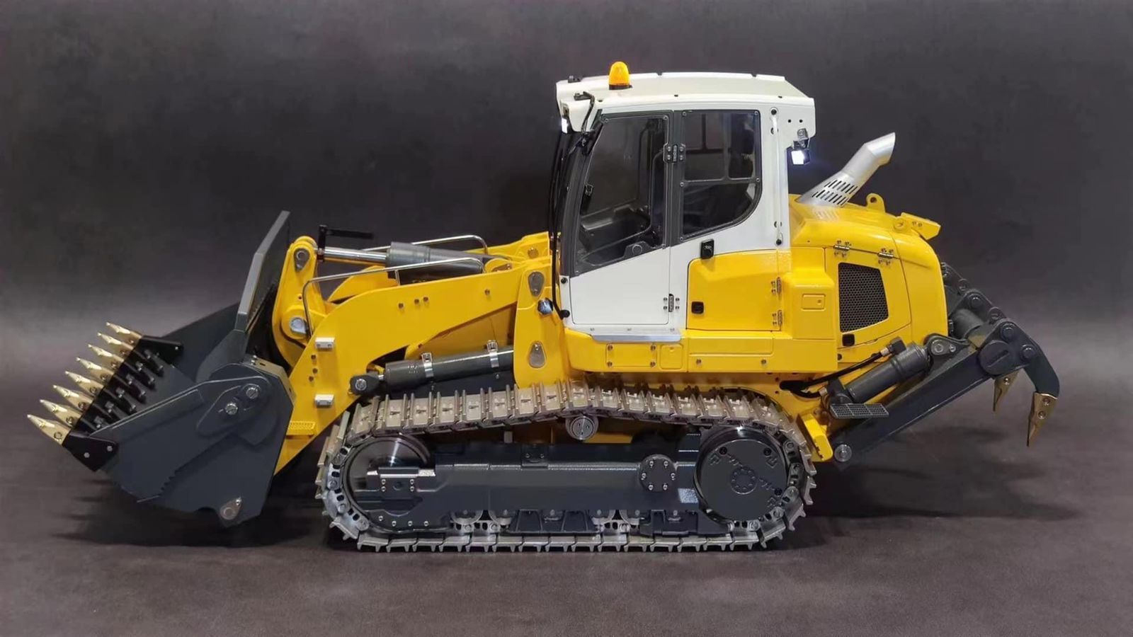 LESU 1/14 Liebherr 636 Hydraulic Tracked Loader Premium Version