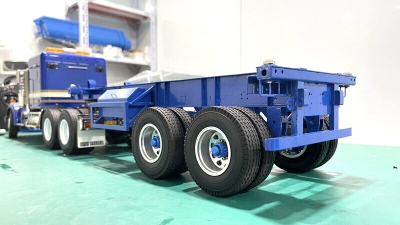 DPS 1/14 Triple Axle (Double Wheel) 20ft Semi Container Trailer