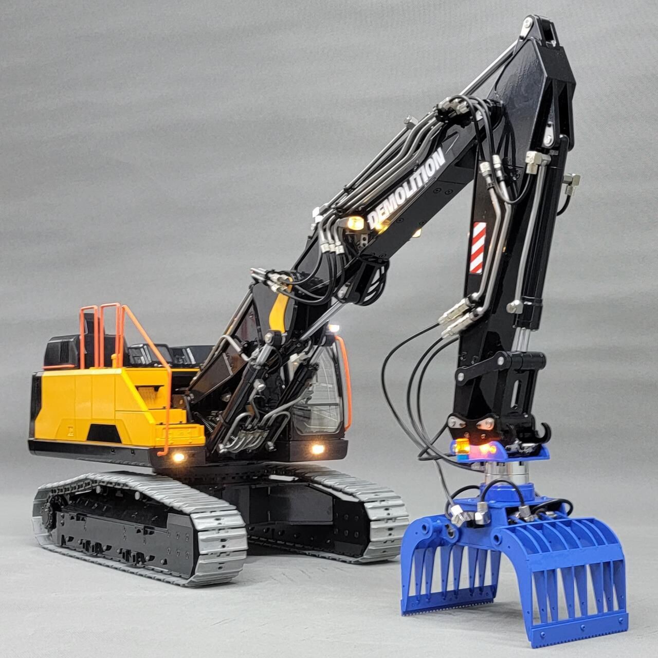 MT 1/14 EC380 Adjustable Boom Hydraulic Excavator - RTR