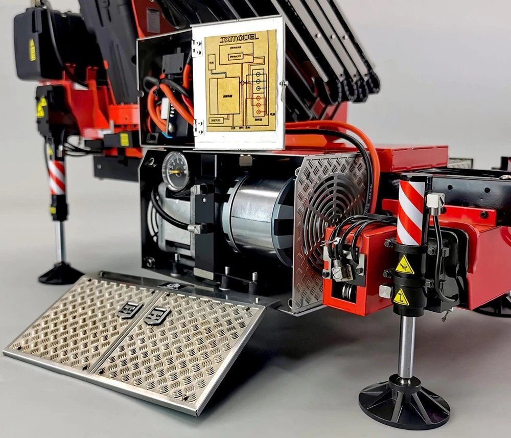 JX Models ​1/14 RC Hydraulic Truck Metal Crane Model F1650 RTR Version