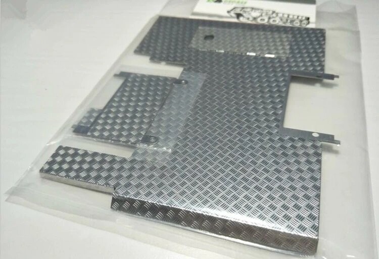 Mercedes 4x2 front Chassis deck plate