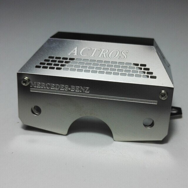 Mercedes Actros gearbox cover