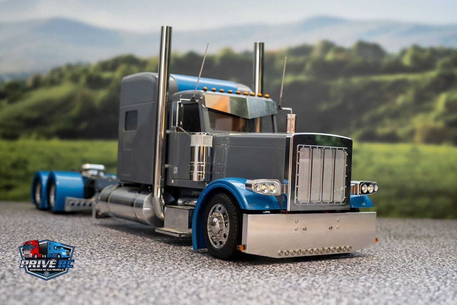 Privé RC Custom Peterbilt 389 Truck