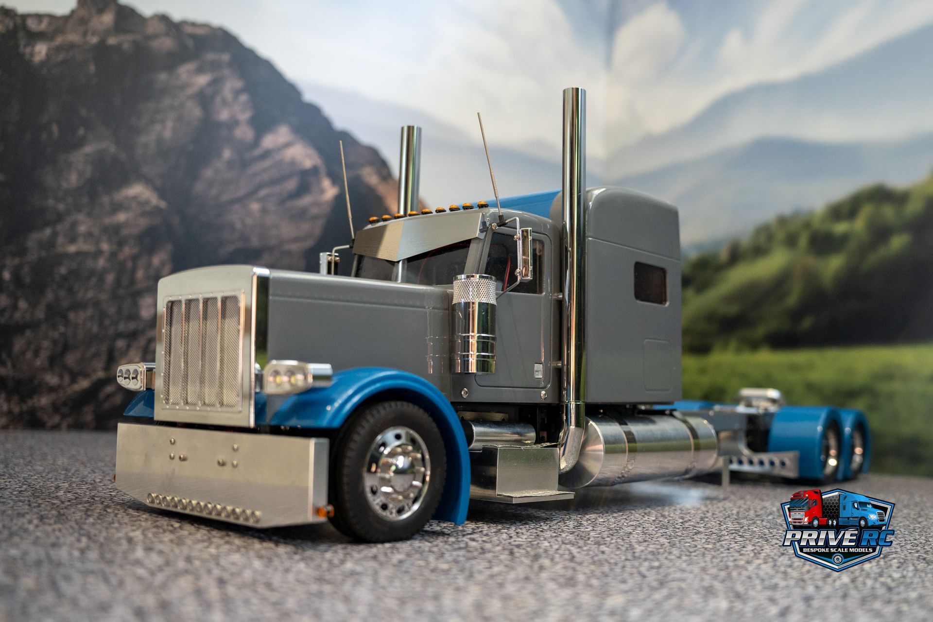 Privé RC Custom Peterbilt 389 Truck