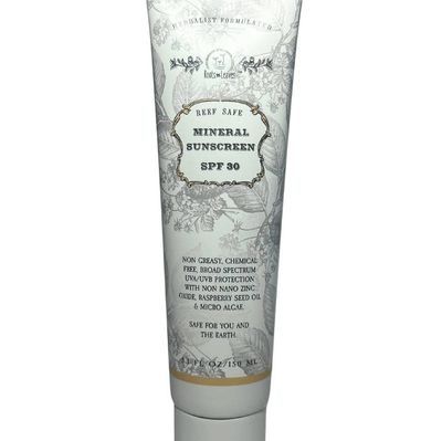 Roots and Leaves Reef Safe Vegan Mineral Sunscreen with Tremella Mushroom