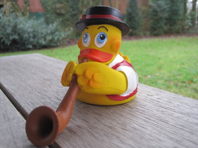 Ente Latex Alphornbläser
