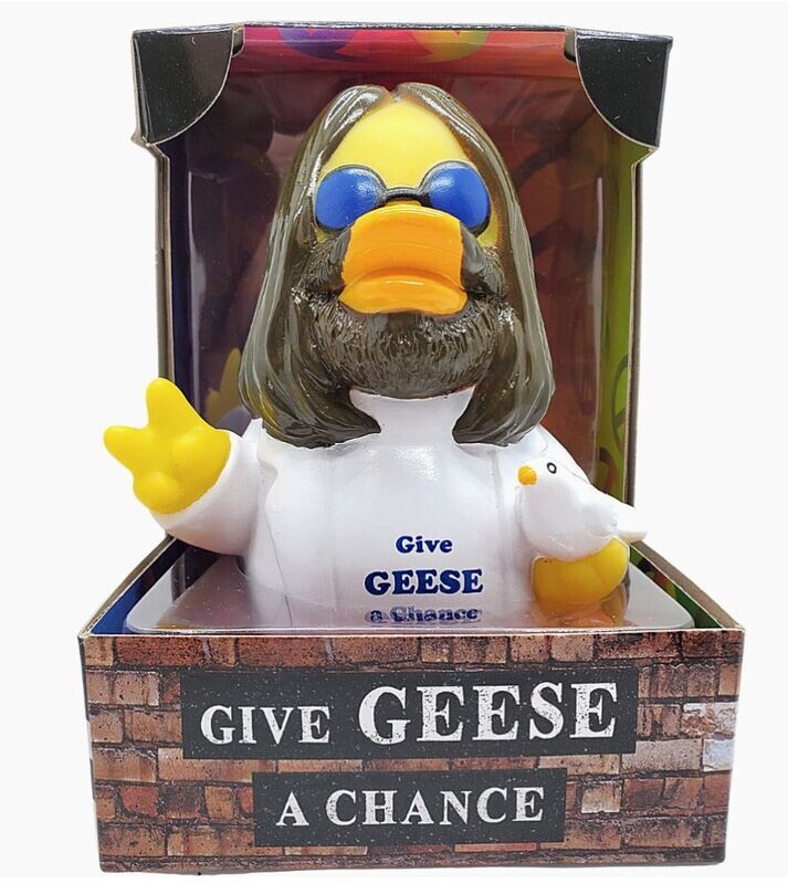 Badeente Give Geese a Chance