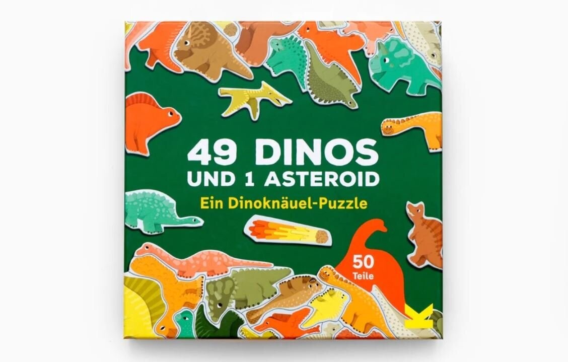 49 Dinos und 1 Asteroid 49 Dinos und 1 Asteroid