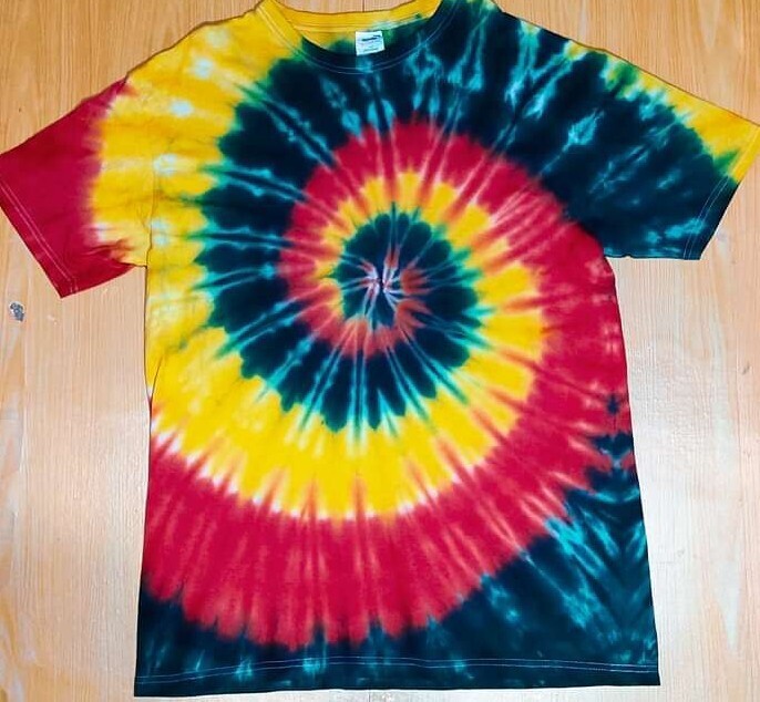 Spiral tie-dye t-shirt