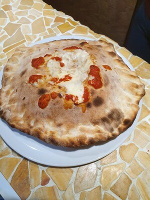 1)etna,au pesto de noix et tomates séchées,bufala,melanzane,salciccia,mozzarella pomodoro