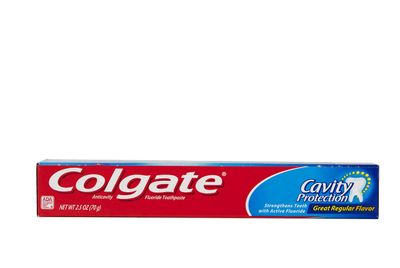 COLGATE TOOTHPASTE ANTICAVITY 2.5 OZ