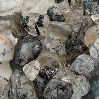 Tourmaline in Quartz tumbled +-15mm - Wellbeing-Clarity-Tranquillity 