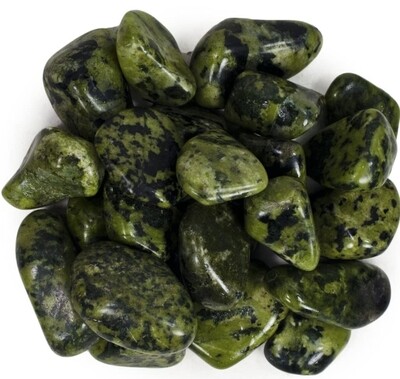 Serpentine Jade Green Tumbled Crystal. Intense healing, speeding recovery M ±30