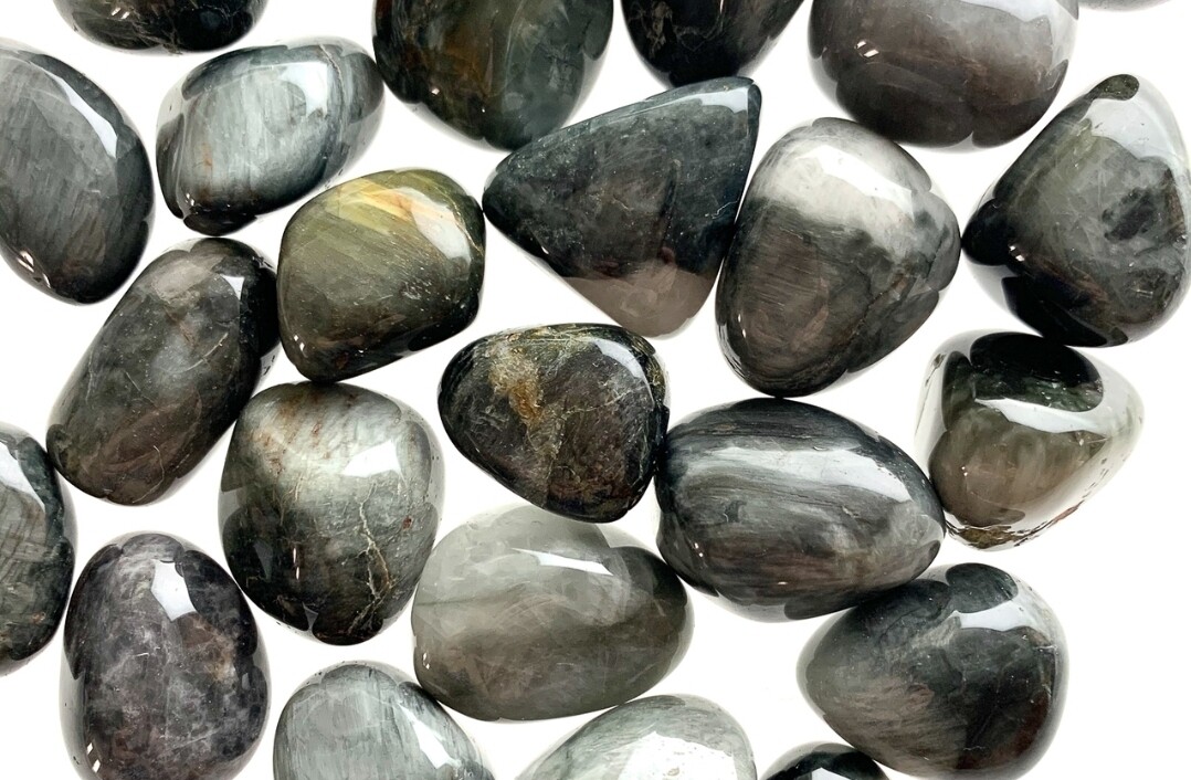 Chrysoberyl Cats Eye Tumbled Natural Stone 