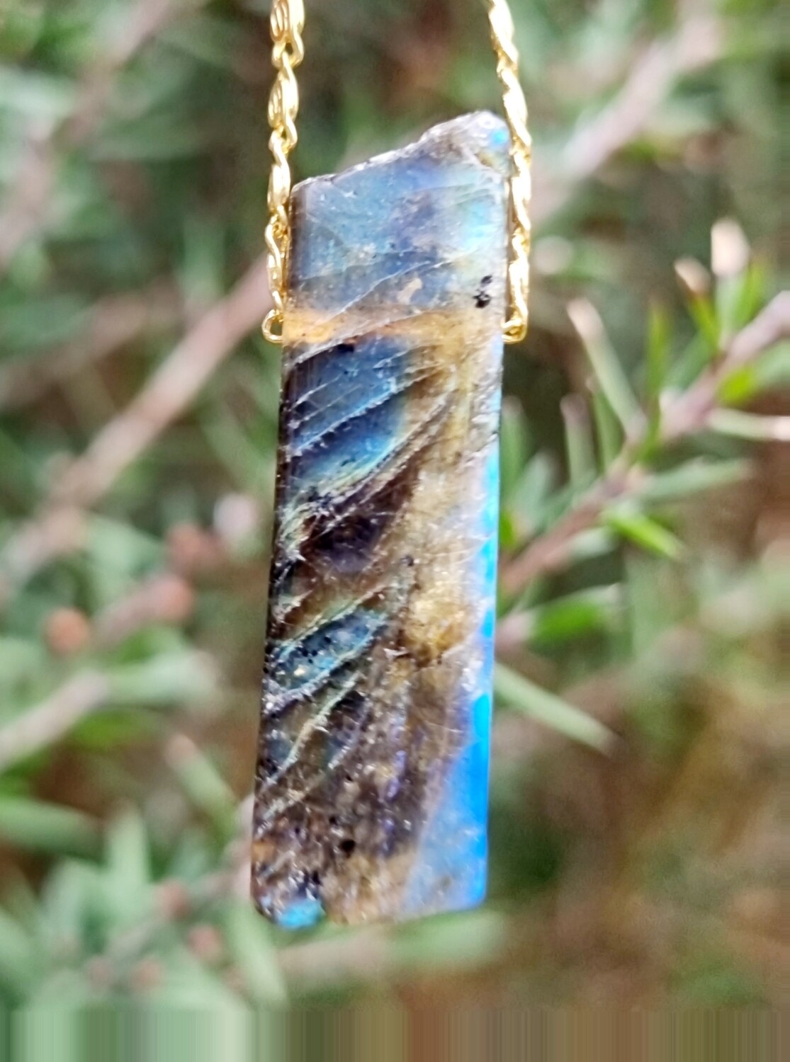 Black Spectrolite Crystal (Labradorite family) Amulet.