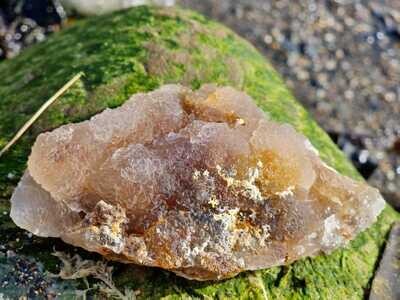 Chalcedony Quartz Crystal Quartz Natural Stone Specimen 