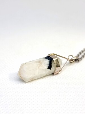 Moonstone Pendant Natural stone Crystal Necklace - Balance, Harmony &amp; New beginning