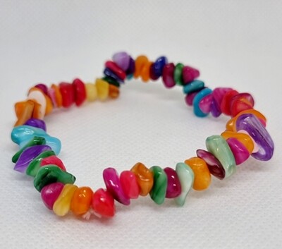 Multicolour Mother of Pearl shell dyed chip Bracelet - &quot;Happy Hippie&quot; | Boho style 