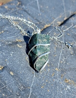 Rough Bloodstone (Heliotrope)silver spiral pendant 