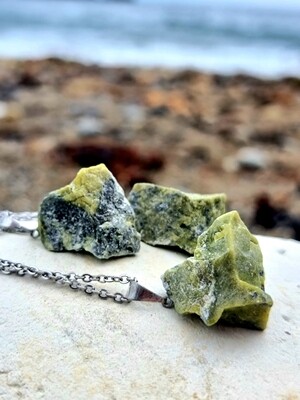 Serpentinite rough gemstone pendant Healing Support Motivation 