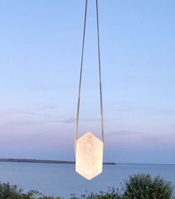 Rose Quartz Crystal &quot;Unconditional Love &quot; Amulet Pendant Silver/ Gold