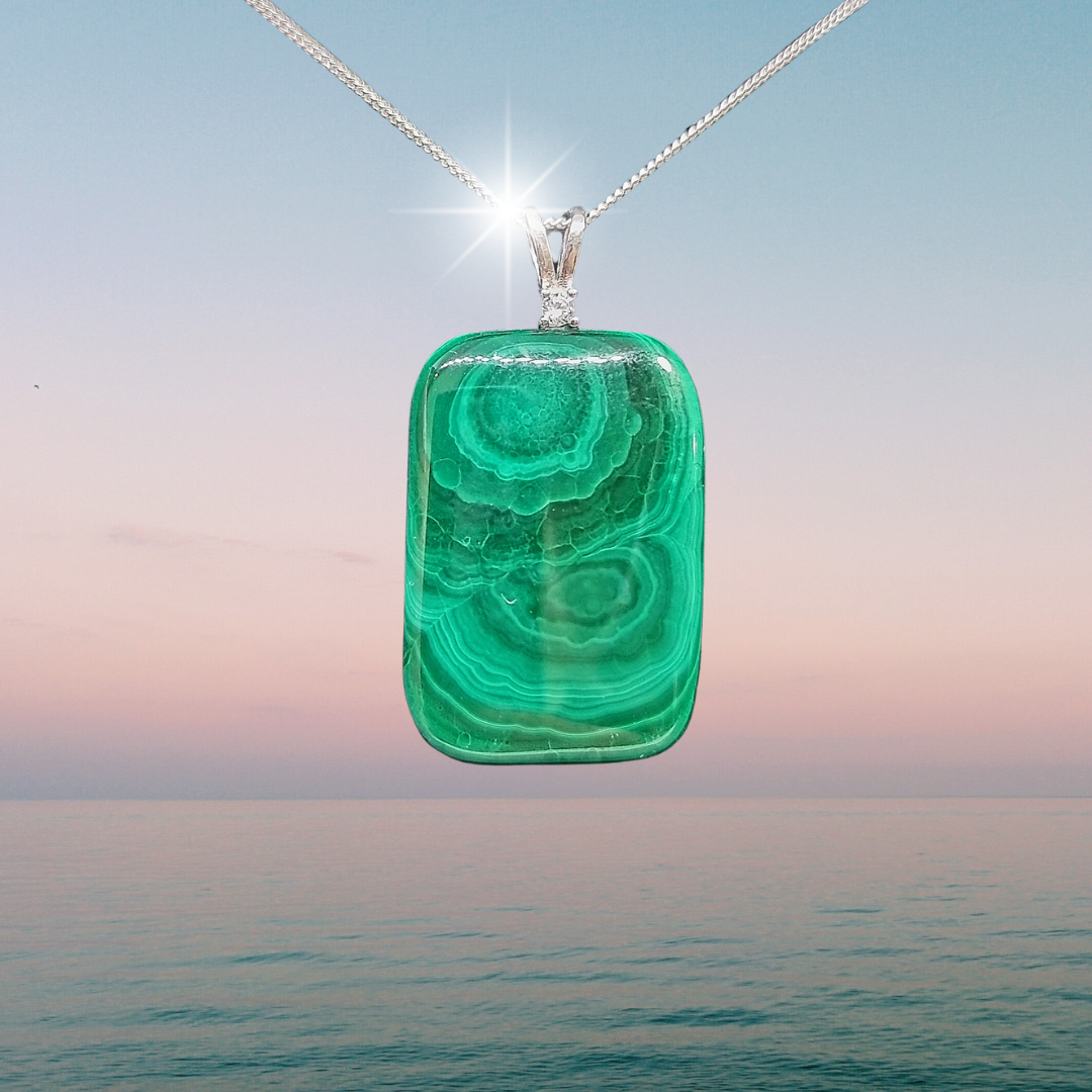 Malachite Crystal Amulet Necklace Pendant 