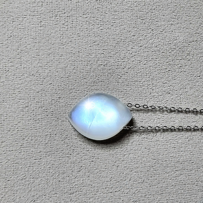 Moonstone Crystal Neckless 925 Sterling Silver Pendant Amulet 