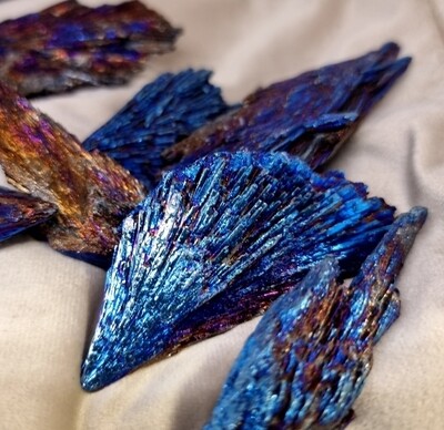 KYANITE TITANIUM AURA CRYSTAL 
