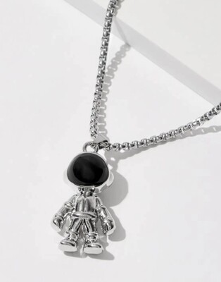 LEEKER COOL SPACE ASTRONAUT  PENDANT STAINLESS STEEL NECKLACE TRENDY SIMPLE SILVER BLACK COLOR  JEWELRY