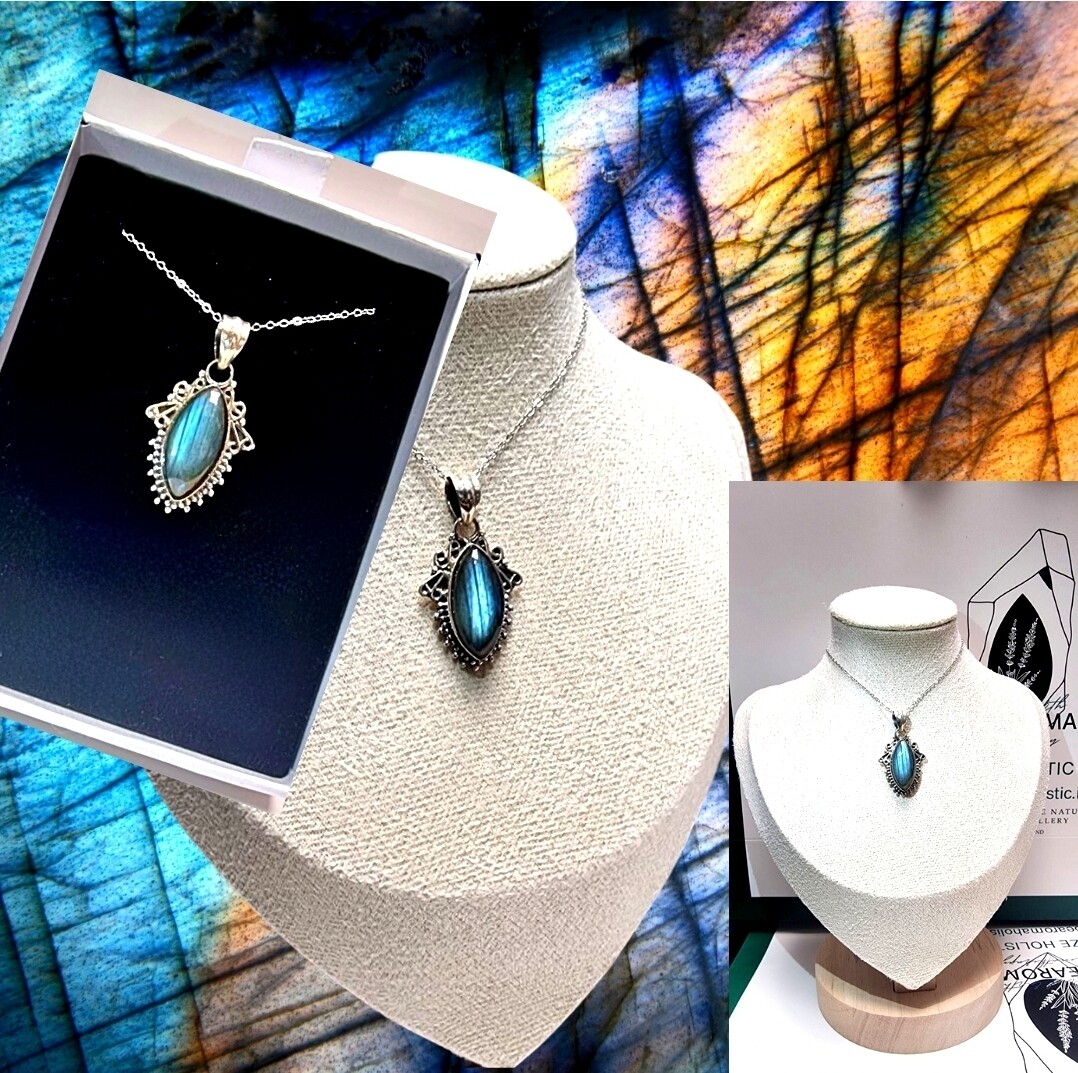 Labradorite Crystal Necklace 925 Sterling Silver Pendant