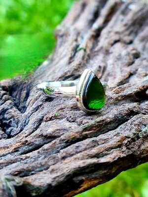 Black Fire Opal Honeycomb Matrix Natural Stone Ring Rainbow Multicolour