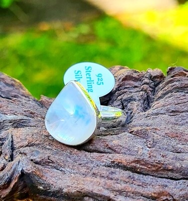 MOONSTONE DROP STYLE 925 SILVER RING