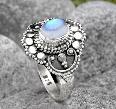 MOONSTONE CRYSTAL RING OVAL SHAPE 925 STERLING SILVER 