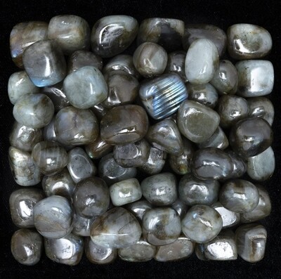 Labradorite crystal tumbled stone +-20-25mm 