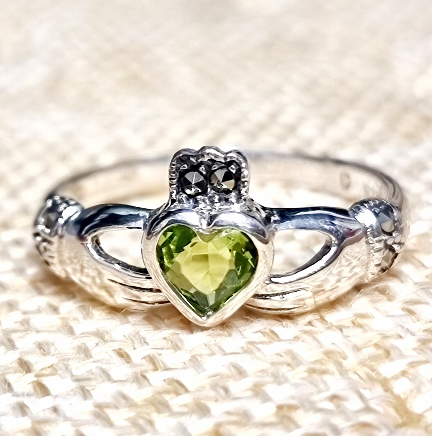 Sterling Silver Claddagh Celtic Ring Peridot Green Crystal