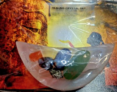 LUNA NATURAL HEALING STARTER CRYSTAL SET